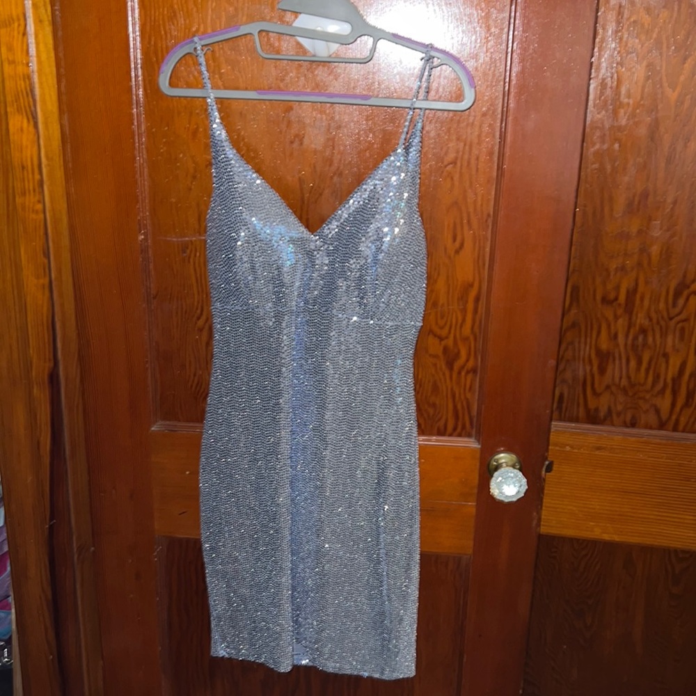 Lovely Day Brand, Size: L, Color: Light blue shimmer